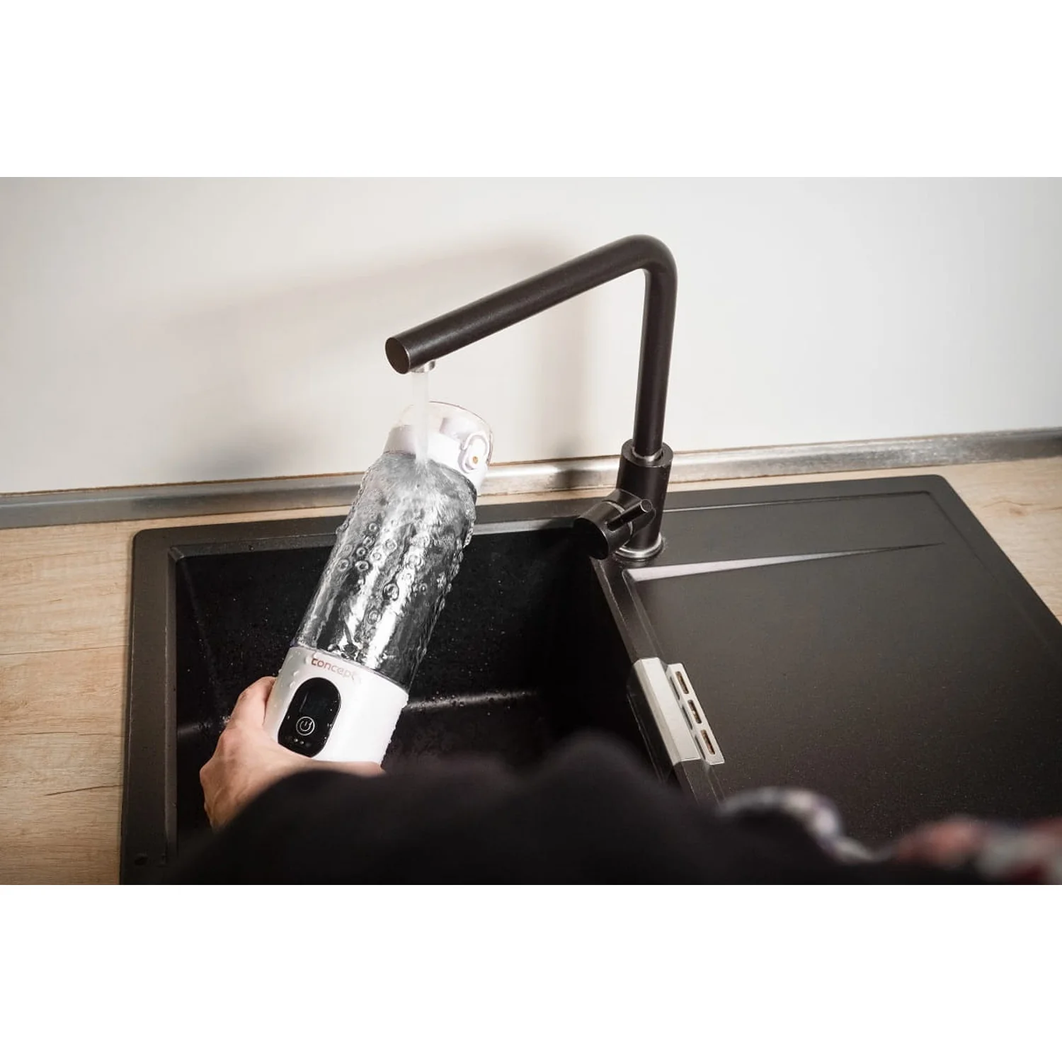 Concept SM4000 Mixeur personnel 600 ml, batterie rechargeable Li-Ion, blanc, FitMaker – Image 3